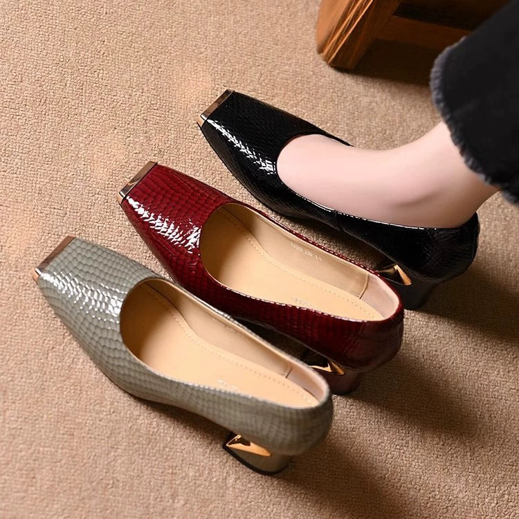 【35-42】Nowe francuskie buty z grubymi obcasami i fakturą, płytkie otwarcie